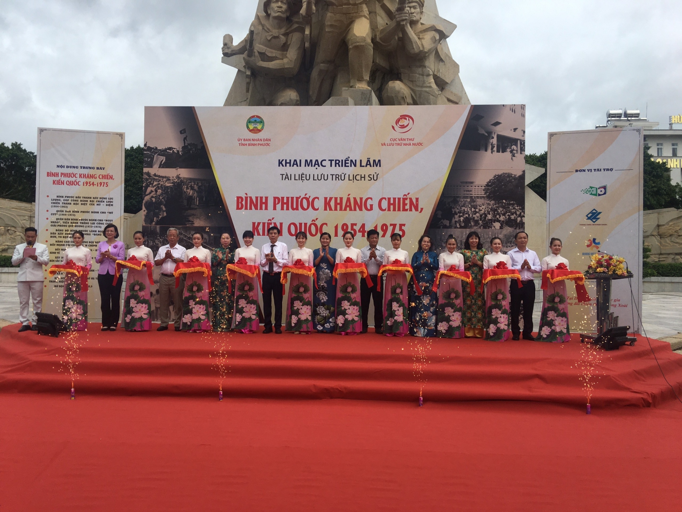 KHAI MẠC TRIỂN LÃM TÀI LIỆU LƯU TRỮ LỊCH SỬ “BÌNH PHƯỚC KHÁNG CHIẾN, KIẾN QUỐC 1954 - 1975”