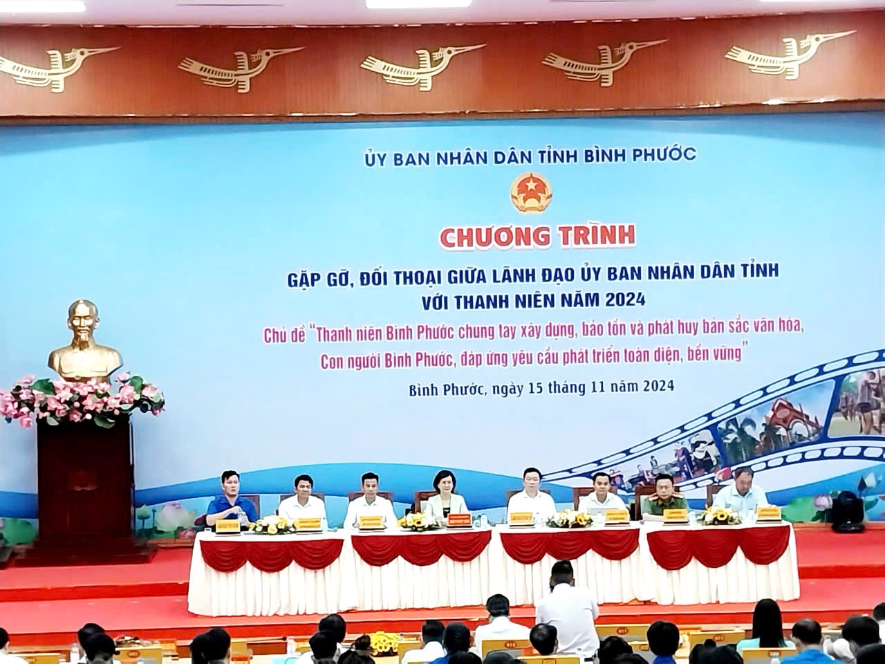 TỈNH BÌNH PHƯỚC TỔ CHỨC CHƯƠNG TRÌNH ĐỐI THOẠI GIỮA LÃNH ĐẠO UBND TỈNH VỚI  THANH NIÊN NĂM 2024